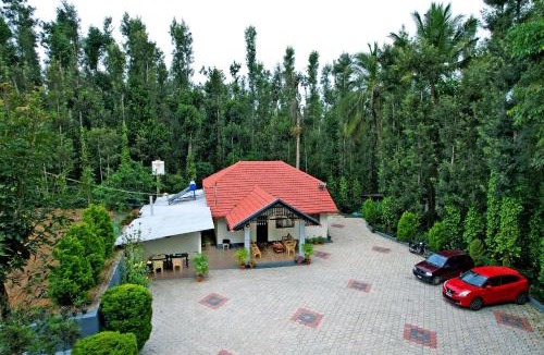 Sangameswarpet Villa | Hazel Retreat - Full Home & Coffee Estate
