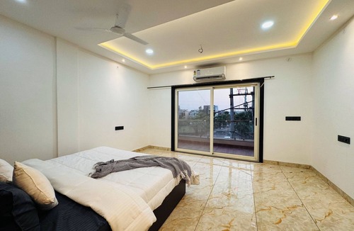 Indore Apartment | HE Azure 3BHK Bunglow Nr Apollo DB City