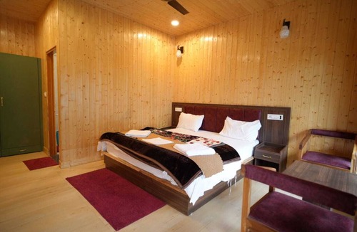 Yamunotri Hotel | Heaven Resorts