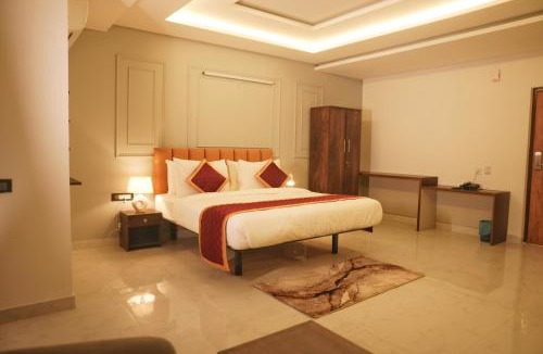 Devanahalli Hotel | Hemagiri Palace