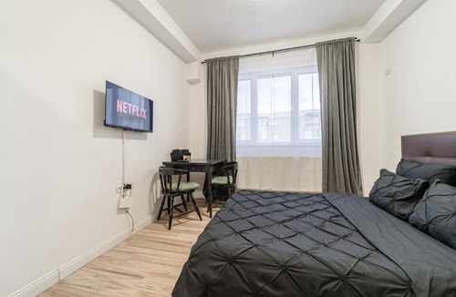 Arad Apartment | Hera's Elegant Home