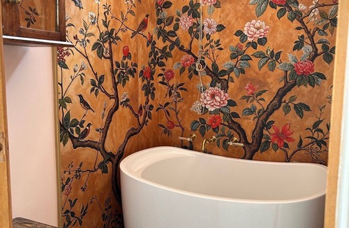 Mount Gambier House | Heritage Accommodation Near The Heart of Mt Gambier