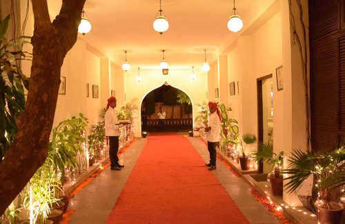 Vidhyadhar Nagar Hotel | Heritage Khandwa Haveli