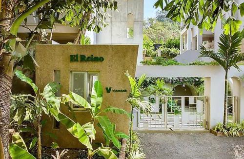 Reis Magos Apartment | Hibiscus Oasis by Da Alohas