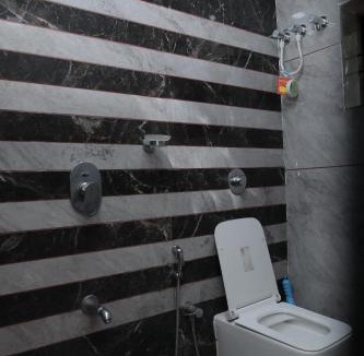 Hireguthi Apartment | Highway castle