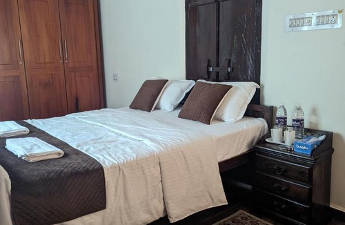 Kannur Bed & Breakfast | Hill Top Homes