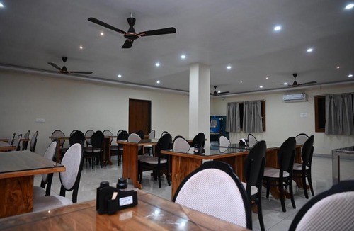Semiliguda Hotel | Hill View Eco Retreat