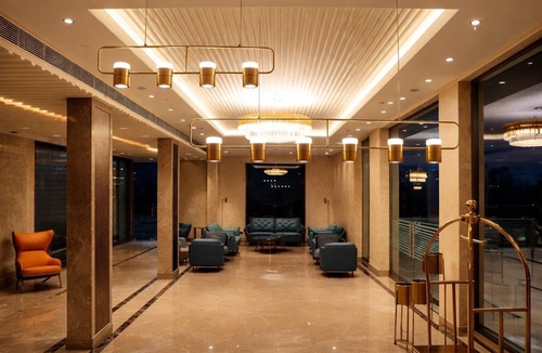 Abu Road Hotel | Hillcrest Hotel & Resort