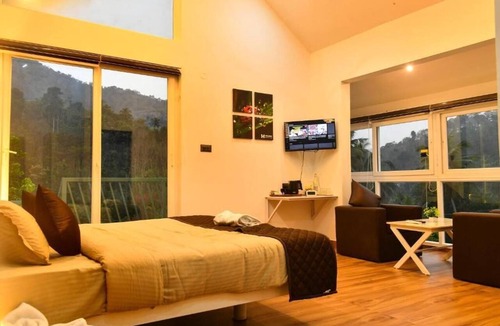Rani Bed & Breakfast | Hilllside Naturestay