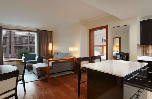 Embassy Golf Links Business Park Hotel | Hilton Bangalore Embassy GolfLinks