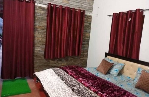 Guptkashi Hotel | Himalayan hills homestay