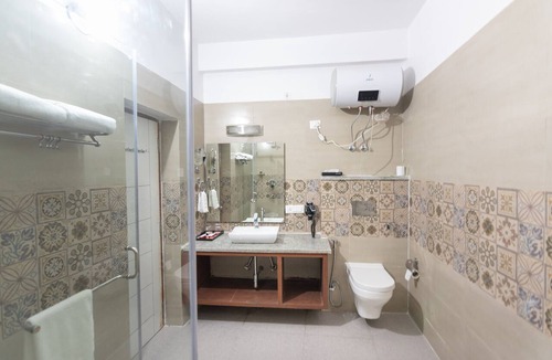 Tehri Hotel | Himalayan Splendour Resort