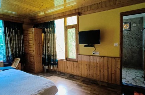 Manali Apartment | himalayan tradition villa
