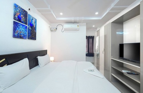 HITEC City Hotel | Hivee Hotel