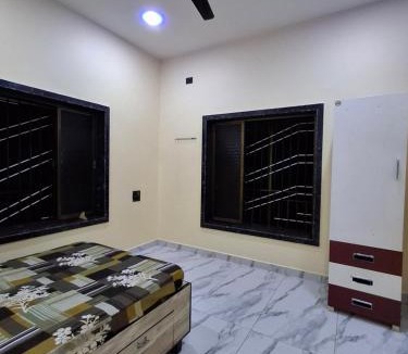 Redi Villa | Holiday Homestay