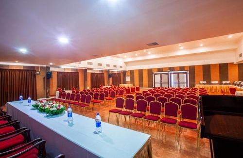 North Paravur Hotel | Holiday Hotel