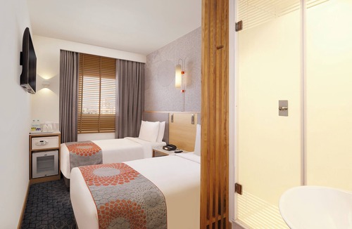 Prahlad Nagar Hotel | Holiday Inn Express Ahmdabad Prahlad Nagar by IHG