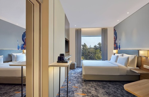 Bommasandra Hotel | Holiday Inn Express Bengaluru Bommasandra by IHG