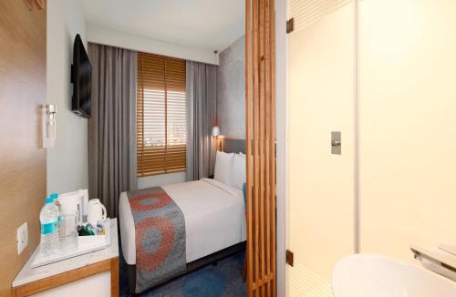 HITEC City Hotel | Holiday Inn Express Hyderabad HITEC City by IHG