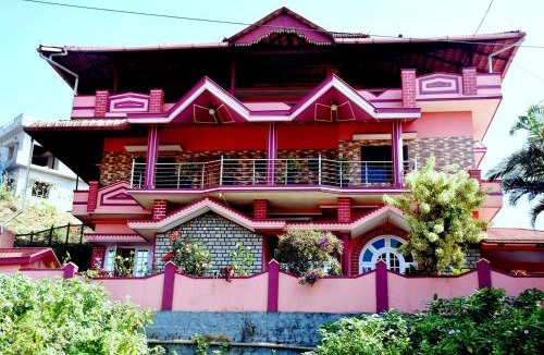 Stuart Hill House | Holidayincoorg Royal Mansion