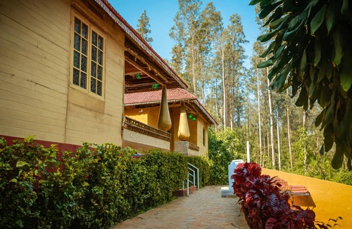 Yercaud Villa | Holidayz by Stayz Royale Yercaud