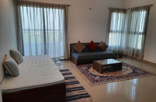 Bhubaneshwar Bed & Breakfast | Home stay, Landscape view, Green House, Bed and breakfast, family stay