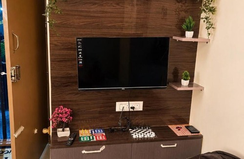 Electronic City Phase II Apartment | Home Stay with Power Backup and Lift in Electronic City