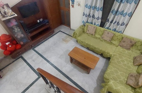 Indore House | Home Stay with Sanjeev