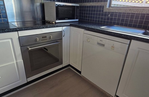 Budgewoi House | Home with water view in Central Coast