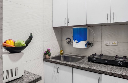 New Delhi Apartment | Homlee - Heritage 2 Bed Room near Pragati Maidan