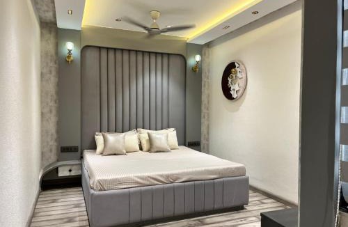 Indore Bed & Breakfast | Homly stays, 4BHK Villa in the center of the city