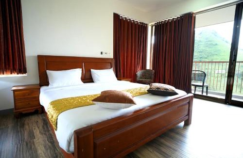 Vagamon Hotel | Honey Comb