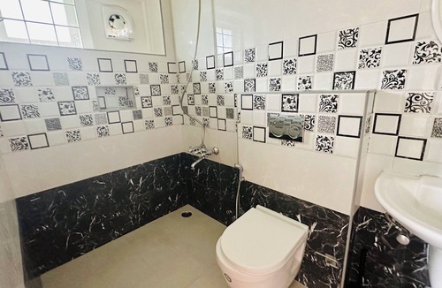 Thalayathimund Bed & Breakfast | Hoopoe House