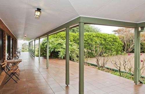 Exeter House | Hope - a large country house set on 28 acres