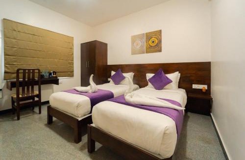 Yelahanka Bed & Breakfast | Hoppers Stop Yelahanka