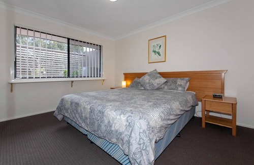 Salamander Bay Villa | Horizons Golf Club, Villa 135 - 2-bedroom villa right on the golf course