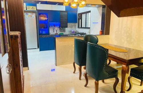 Viman Nagar Hostel | HOSTEL LIVHUB- Perfect stay for working professionals in Viman Nagar