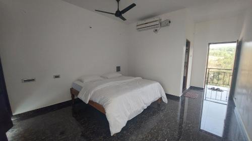 Gokarna Hostel | HosteLife Gokarna