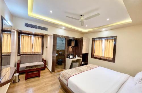 Puri Hotel | Hotel A ONE pride ! Puri fully-air-conditioned-hotel near-sea-beach-&-temple with-lift-and-parking-facility restaurant-availability - 3
