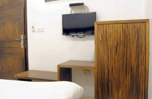 Paharganj Hotel | Hotel A10 International Near New Delhi Railway Station