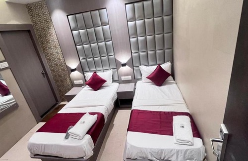 Chembur East Hotel | Hotel Abrol