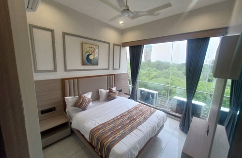 Ahmedabad Hotel | Hotel Acme Sky