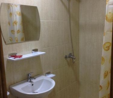 Adjud Hotel | Hotel Adial