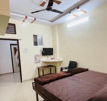 Jadcherla Hostel | Hotel Adithya inn