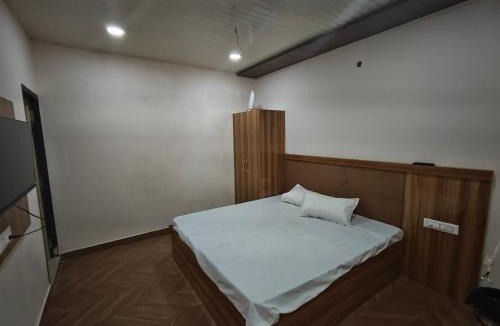 Padrauna Hotel | Hotel aditya palace