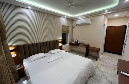 Ballygunge Hotel | Hotel Akashdeep