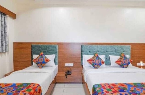 Vadodara Hotel | Hotel Akshar Palace
