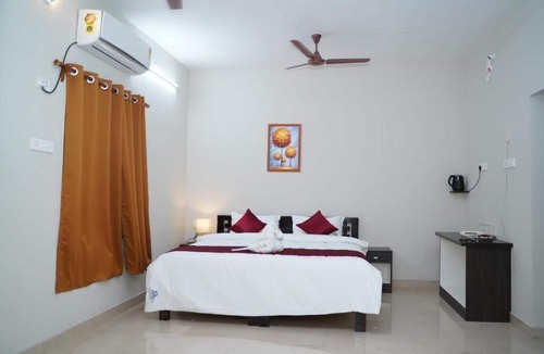 Thanjavur Hotel | Hotel Akshith Inn