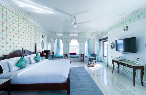 Shavri Colony Hotel | Hotel Amar Kothi