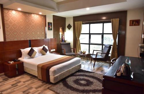 Kalyani Hotel | Hotel Ambassador Chocolate Inn